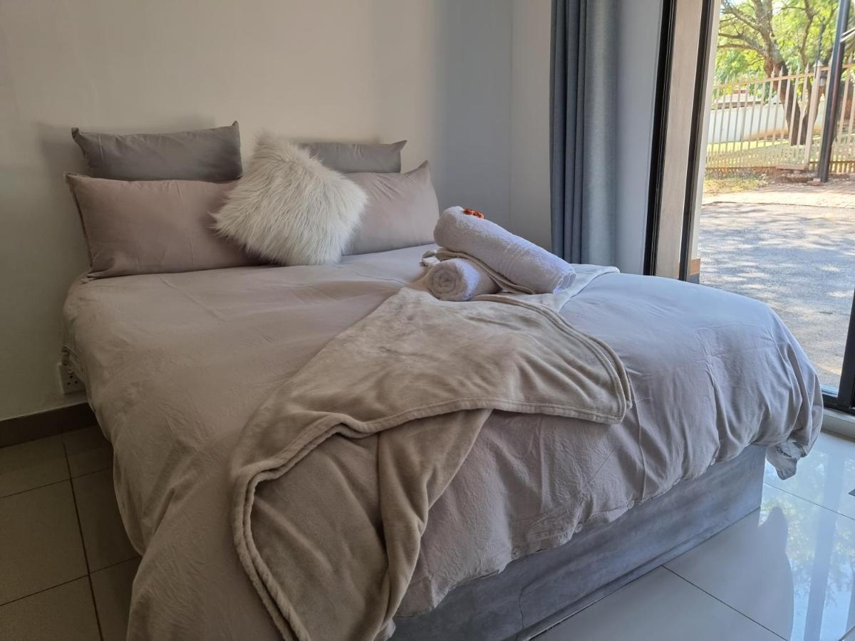 Atterbury Self Catering Studios Pretoria-Noord 外观 照片