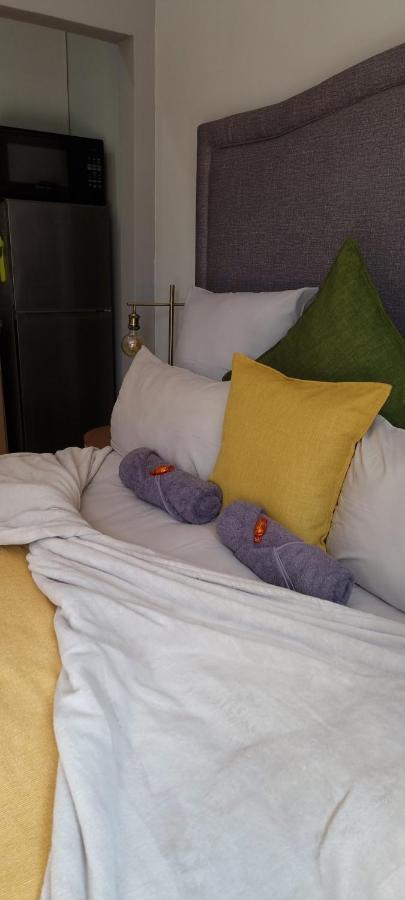 Atterbury Self Catering Studios Pretoria-Noord 外观 照片