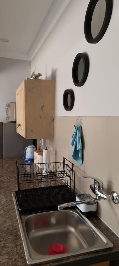 Atterbury Self Catering Studios Pretoria-Noord 外观 照片
