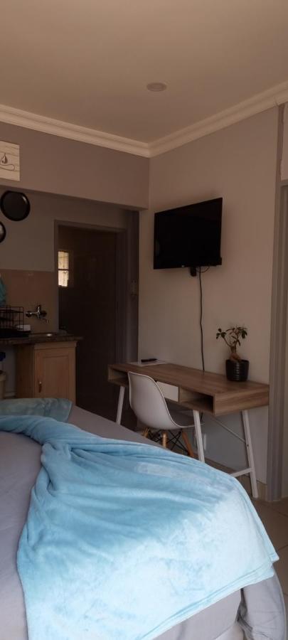 Atterbury Self Catering Studios Pretoria-Noord 外观 照片