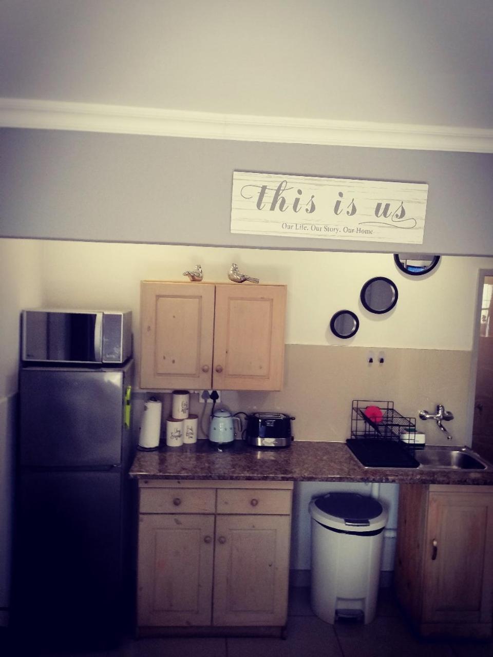 Atterbury Self Catering Studios Pretoria-Noord 外观 照片