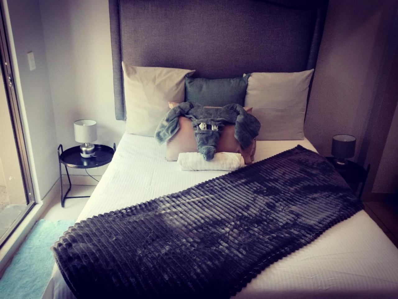 Atterbury Self Catering Studios Pretoria-Noord 外观 照片