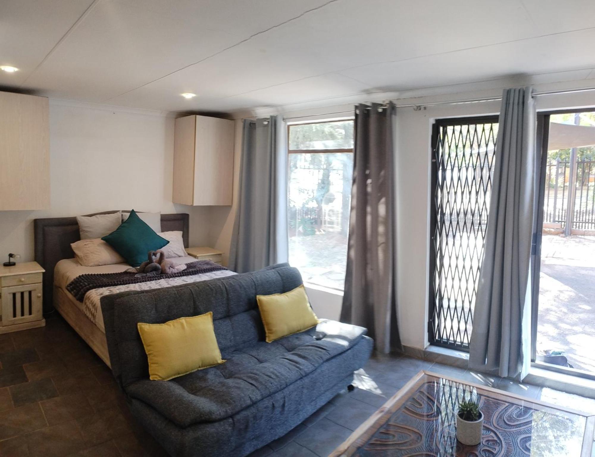 Atterbury Self Catering Studios Pretoria-Noord 外观 照片