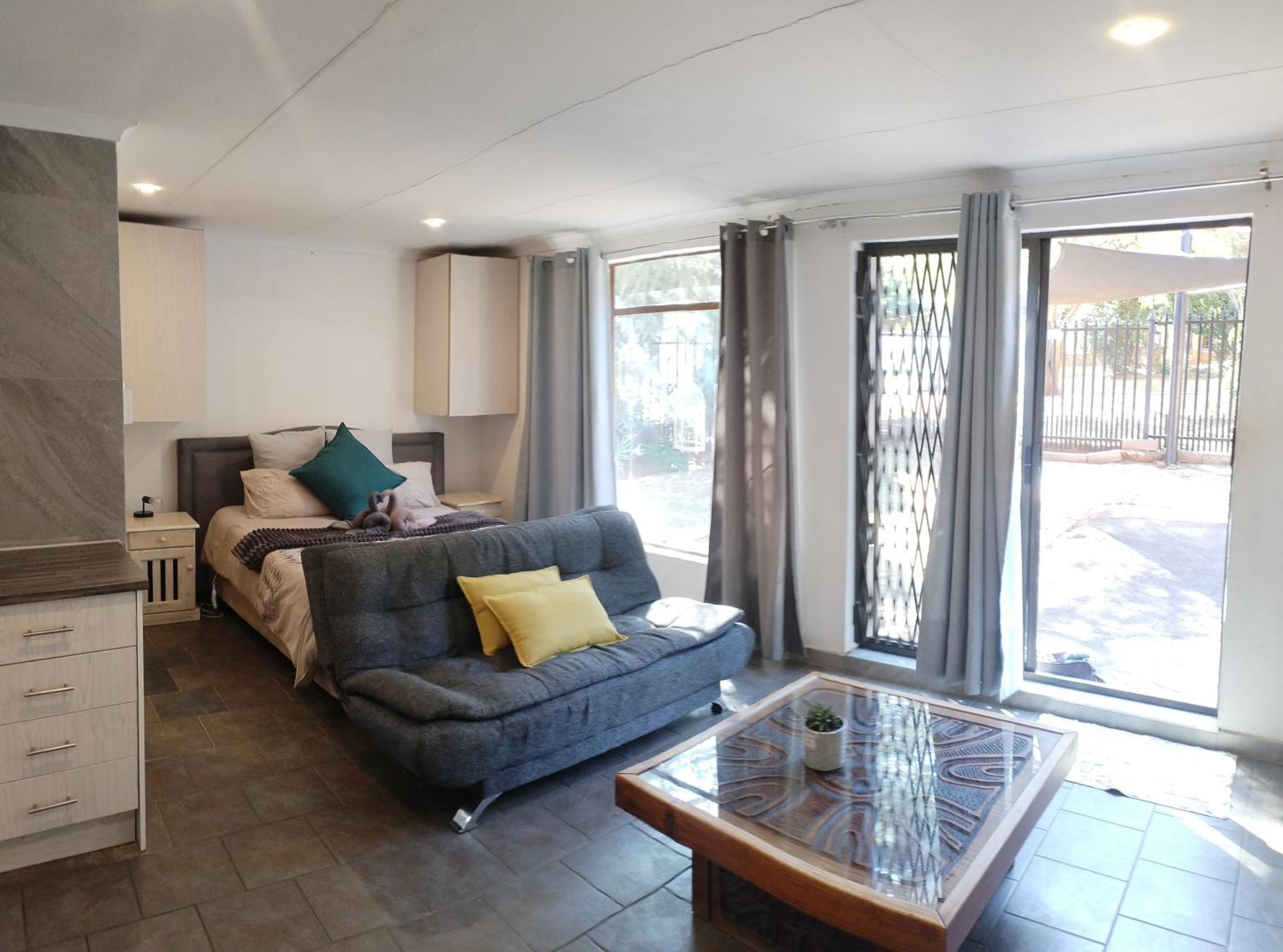Atterbury Self Catering Studios Pretoria-Noord 外观 照片